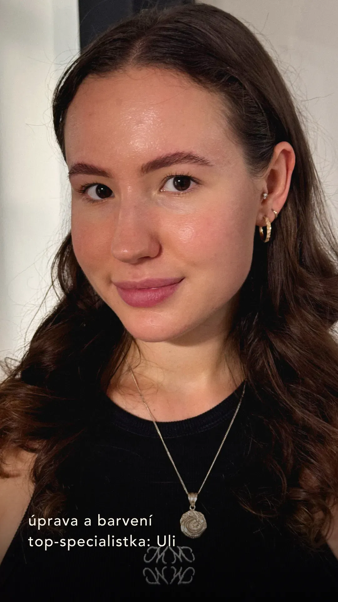 Laminace obočí Brno – výsledek noéme, specialistka Uli